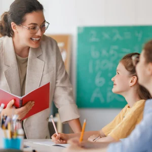 Aprende con el Corazón y la Mente: Estrategias Emocionales para un Aprendizaje Efectivo